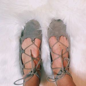 Size 8 Tie-Up suede flats